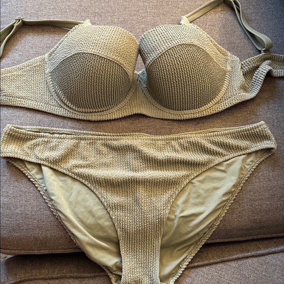 Aerie Textured Olive Green Bikini with Metallic Threading - Picture 1 of 2